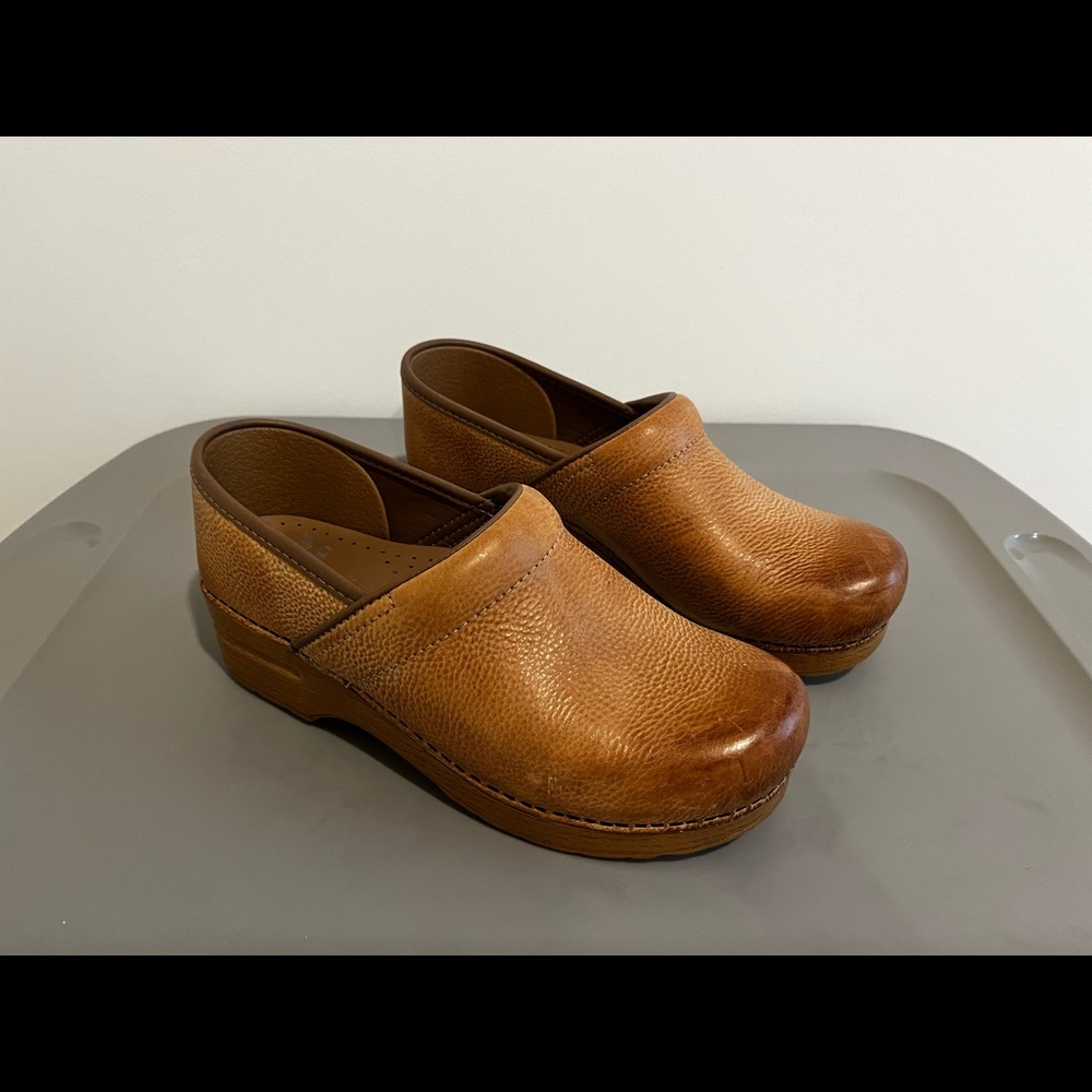 Size 38 cognac Dansko Clogs